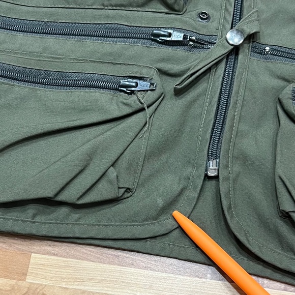 Clear Creek Fishing Vest Mens XL Fly Patch Olive Green Cargo Zip Pockets - Picture 5 of 9